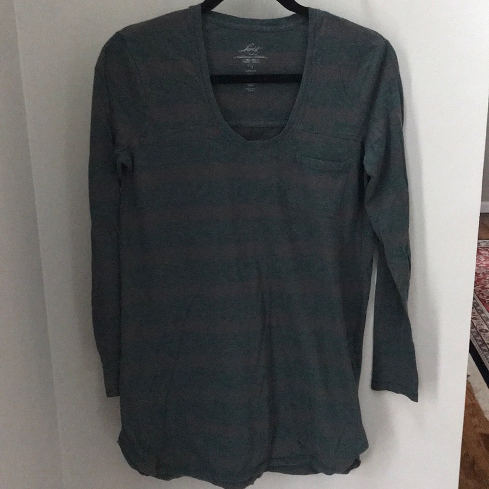 Levi’s long sleeve T-shirt dress
